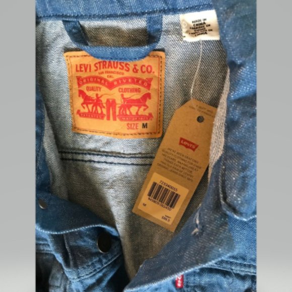 Levi's Trucker Denim Jacket in Blue "Linen" like look size M NWT - Picture 6 of 6